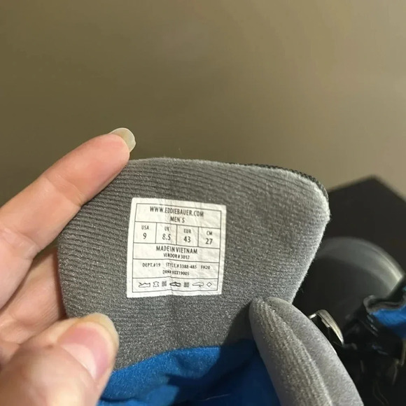 NWOT Eddie Bauer Snowfoil Winter boots - Picture 4 of 6